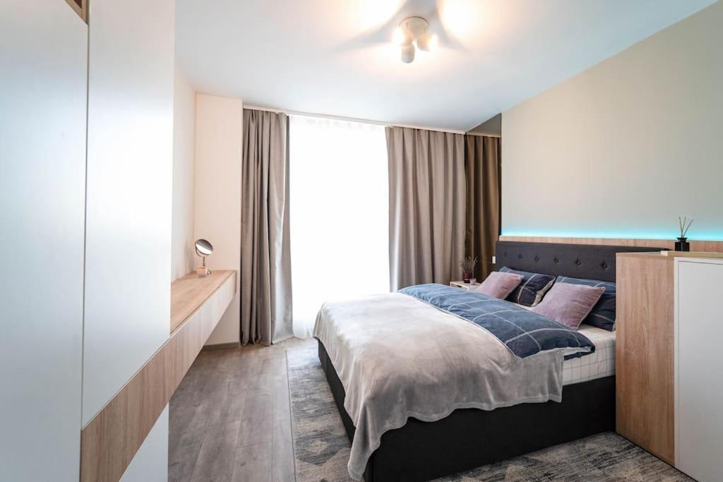 Apartment Vivalia V6, Free Private Parking Timişoara Extérieur photo